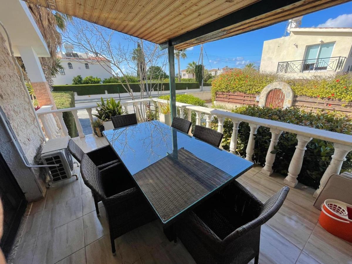 Villa Ocean Stones 1Km From Main Coral Bay Beach Peyia Exterior photo